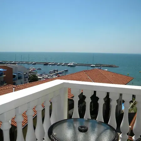 студиа марина сънрайз 3* Sveti Vlas